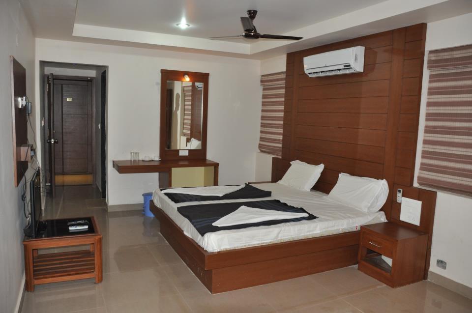 הוילה Kalasa Suprabha Residency מראה חיצוני תמונה