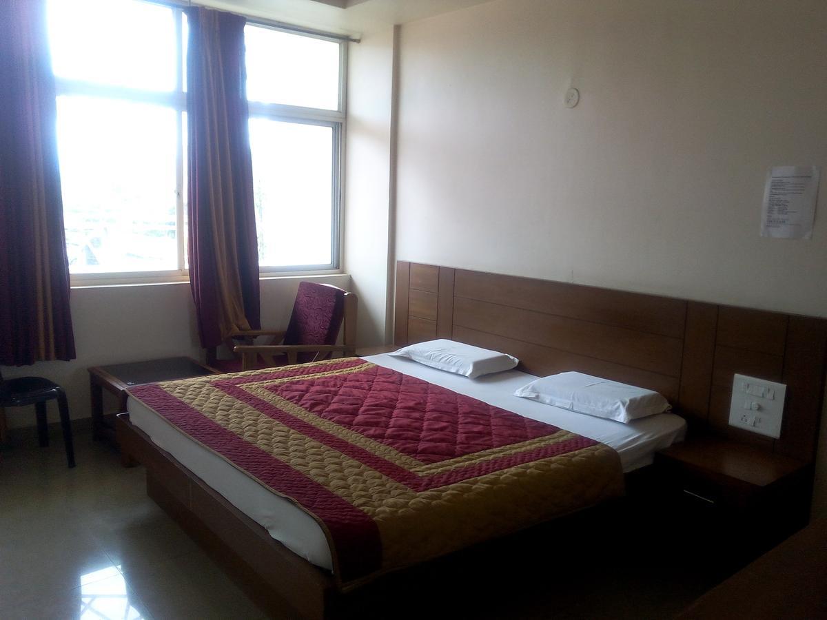 הוילה Kalasa Suprabha Residency מראה חיצוני תמונה